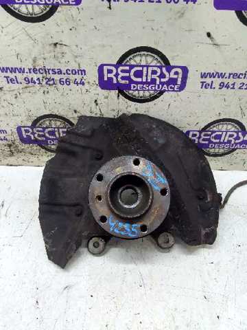 Czop (zwrotnica) przedni lewy 6761575 BMW