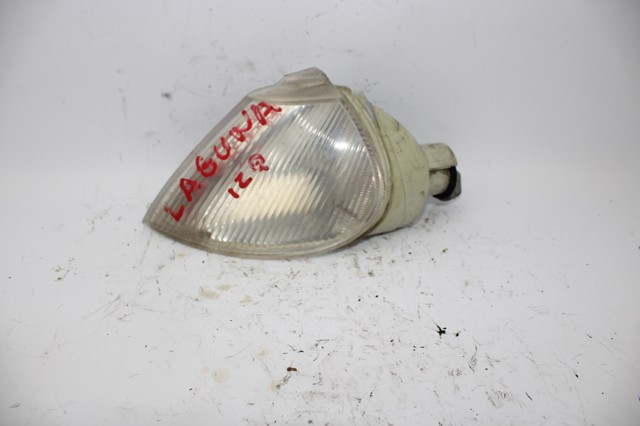 Kierunkowskaz lewy 67625930 RENAULT