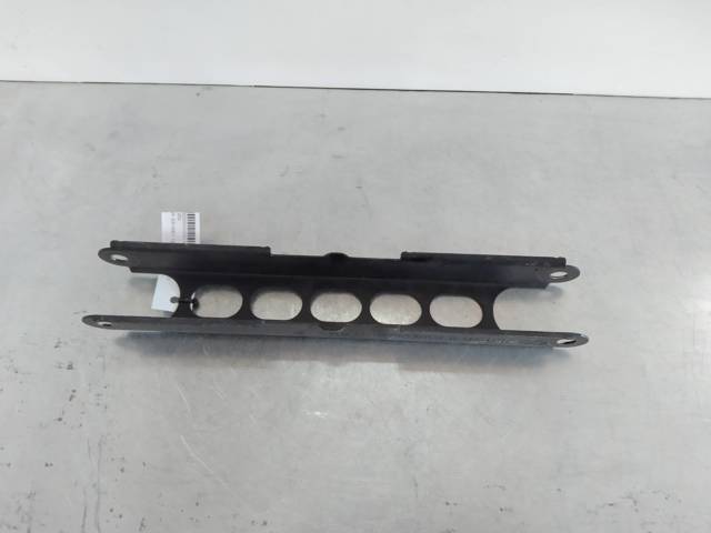 Wahacz (drążek) tylnego zawieszenia podłużny dolny lewy/prawy 6763477 BMW