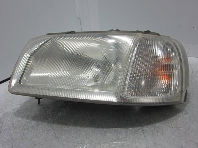 Reflektor prawy 67722750 LAND ROVER