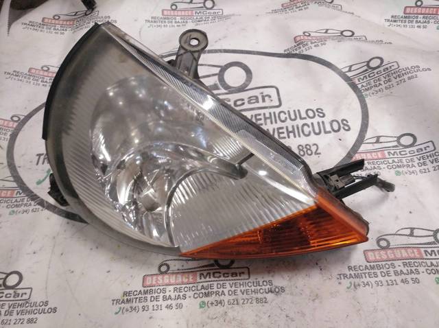 Reflektor prawy 67724920 FORD