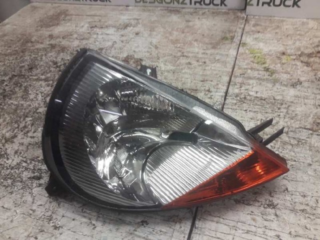 Reflektor prawy 67724925 FORD