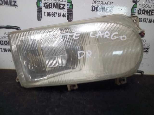 Reflektor prawy 67725920 NISSAN