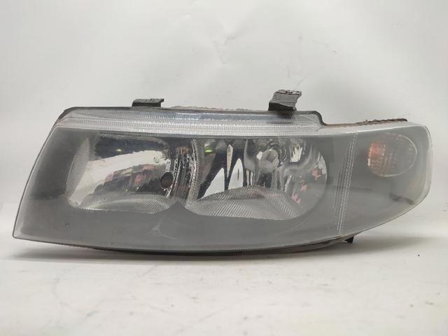 Reflektor lewy 67742691 VAG