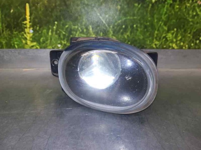 Lampa przeciwmgielna prawa 67742840 VAG