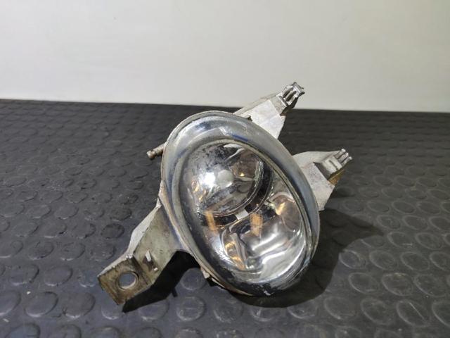 Lampa przeciwmgielna prawa 67742985 PEUGEOT