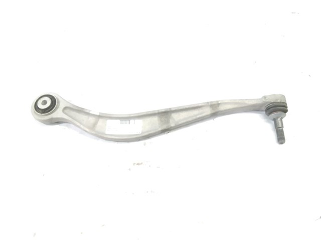 6775902 BMW