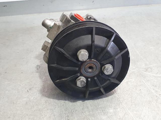 Pompa wspomagania hydraulicznego kierownicy 677732101 BMW