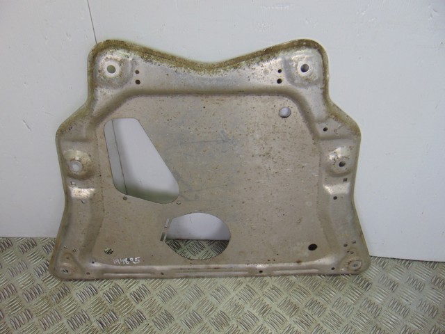 Osłona silnika, miski (przedziału silnika) 6786568 BMW