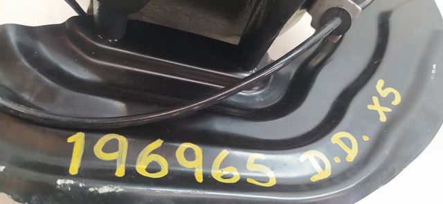 Czop (zwrotnica) przedni prawy 6787680 BMW