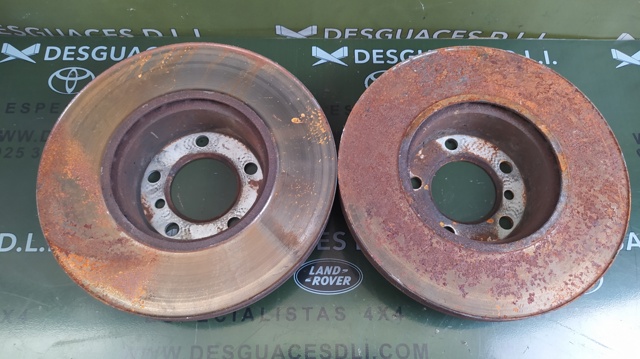 Tarcza hamulcowa przednia 6792219 BMW