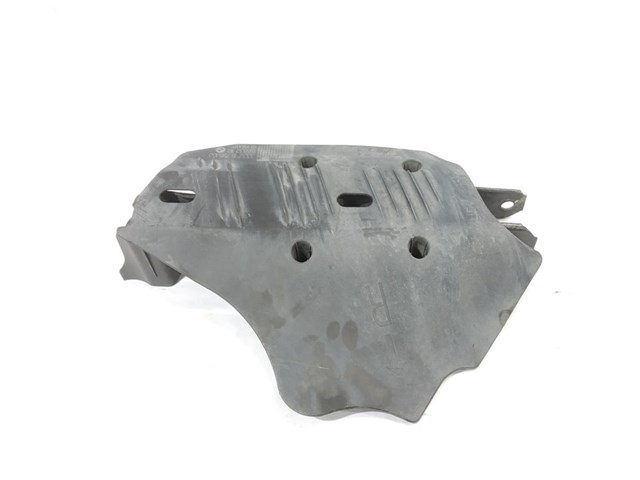 Ochrona dolnego wahacza tylnego 6796138 BMW