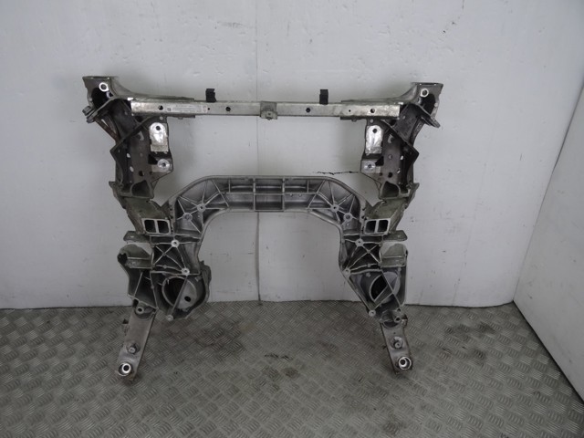 Korpus osi przedniej 6799321 BMW