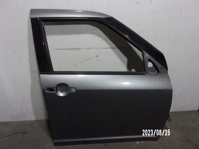 Drzwi przednie prawe 6800162J00 SUZUKI