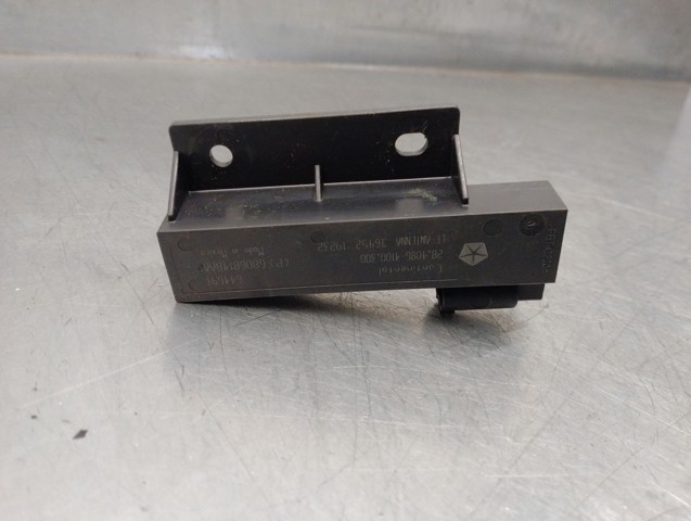 Antena zamka drzwi 68068148AA FIAT