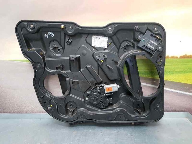 Kupić Mechanizm podnoszenia szyby drzwi przednich lewych Jeep Grand Cherokee IV WK w dobrej cenie