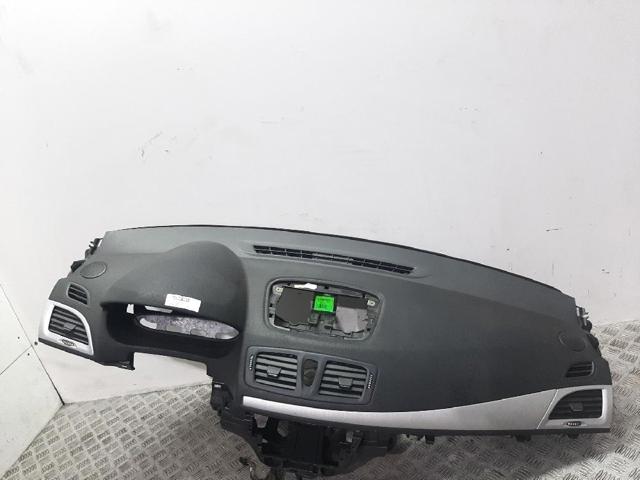 681000022R Renault (RVI)