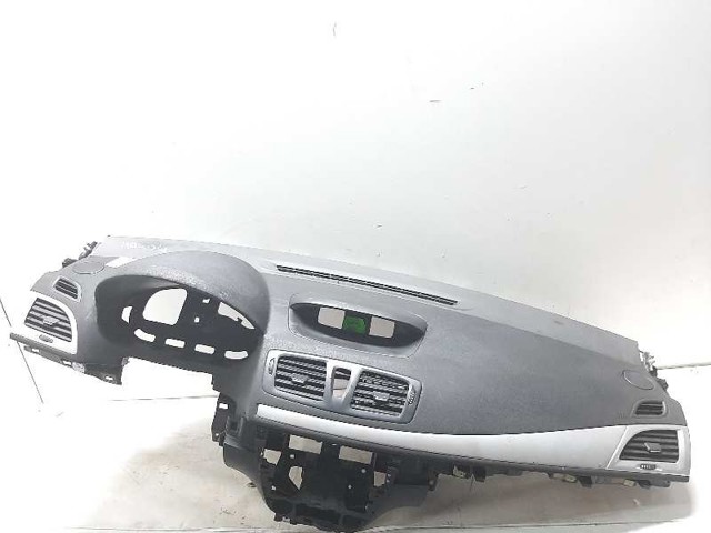 681000022R Renault (RVI)