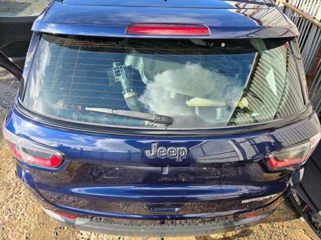 Drzwi tylne (bagażnika 3/5) 68242348AA CHRYSLER