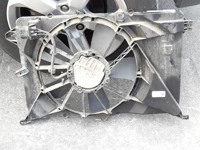 Dyfuzor chłodnicy, w komplecie z silnikiem i wirnikiem 68249185AD CHRYSLER