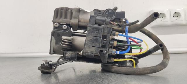 6861882 BMW