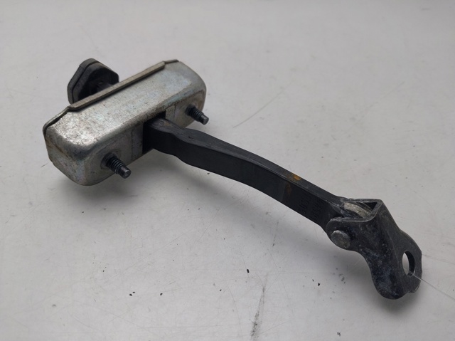 6863005050 Toyota