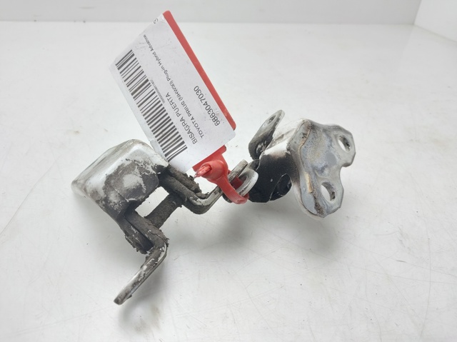 6863047030 Toyota