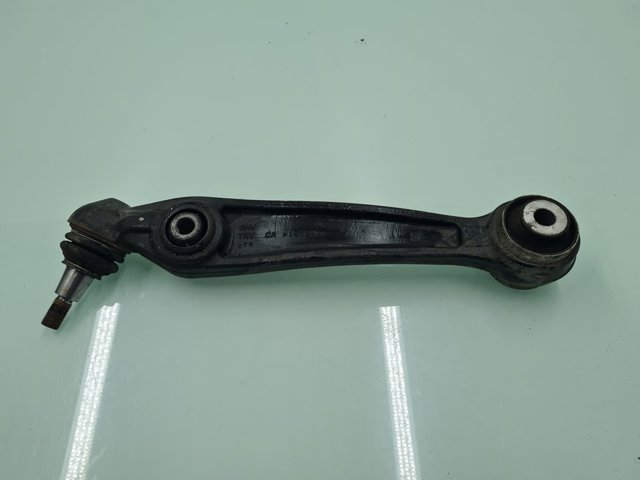 6864821 BMW