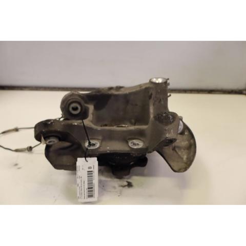 Czop (zwortnica) tylny lewy 6866337 BMW