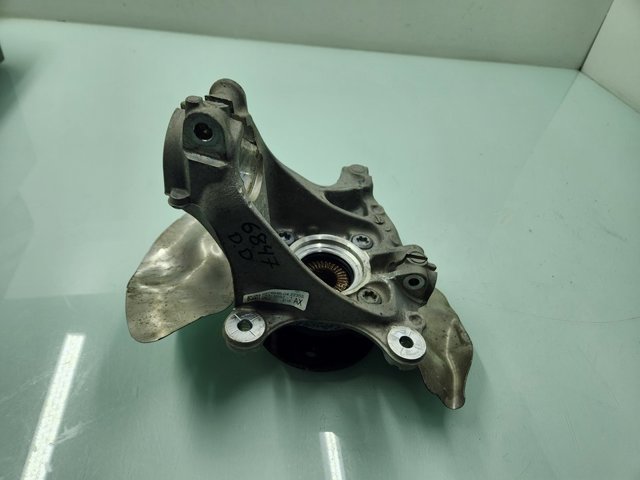 6876646 BMW