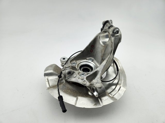 6876646 BMW