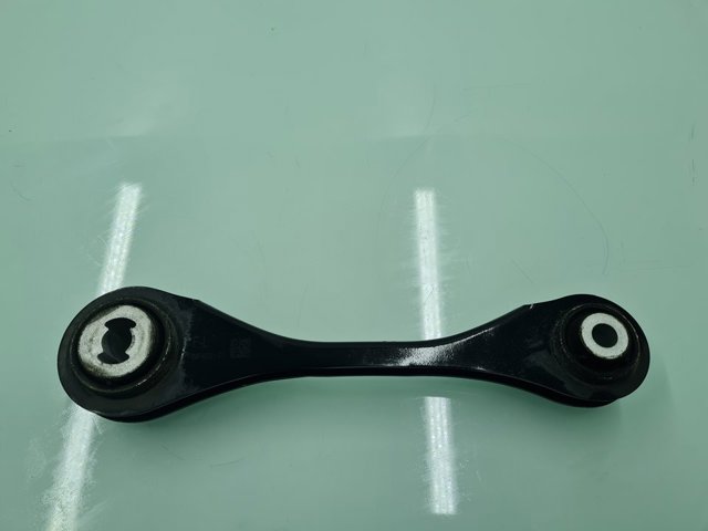 Wahacz zawieszenia tylnego górny lewy 6878631 BMW