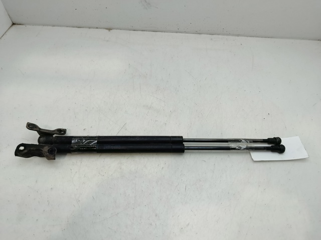 Amortyzator klapy bagażnika (3/5 drzwi-tylnych) 6895002041 TOYOTA
