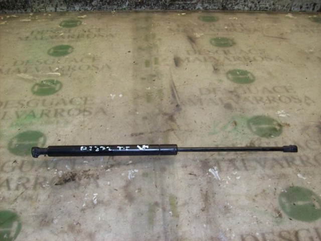 Amortyzator klapy bagażnika (3/5 drzwi-tylnych) 6896005050 TOYOTA
