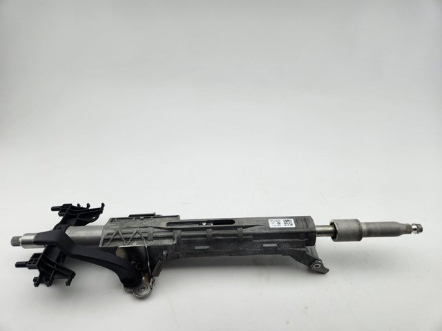6896187 BMW