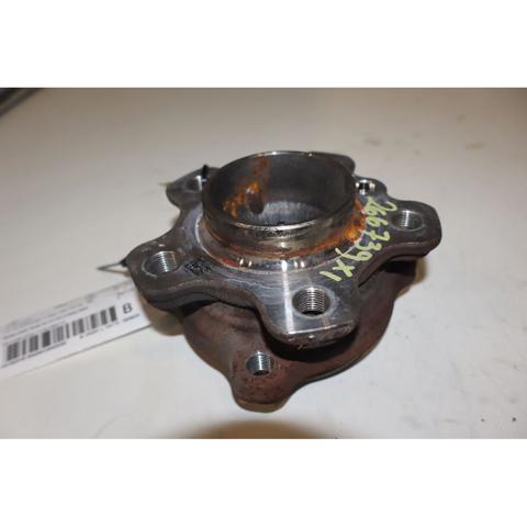 Piasta tylna 6899176 BMW