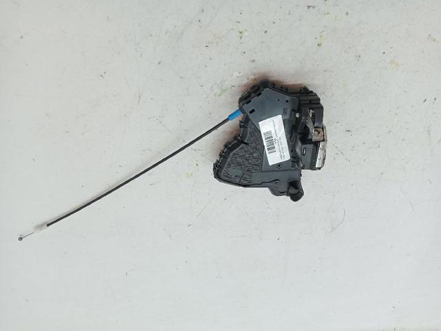 Zamek drzwi przednich prawych 6903005130 TOYOTA