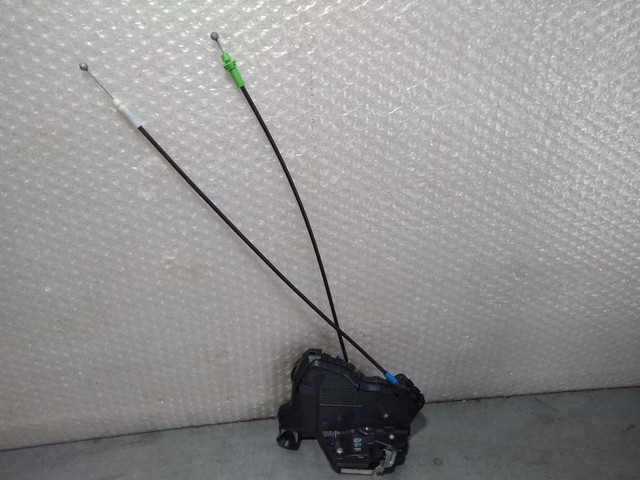 Zamek drzwi przednich prawych 6903005130 TOYOTA