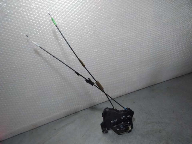 Zamek drzwi przednich prawych 6903005130 TOYOTA