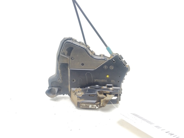 Zamek drzwi przednich prawych 6903042221 TOYOTA
