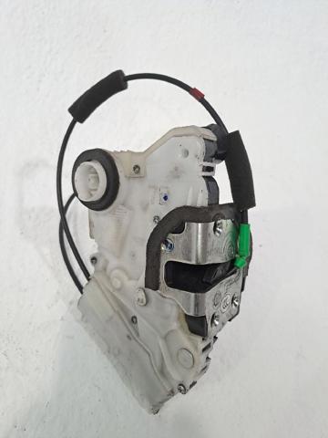 Zamek drzwi przednich prawych 6903047081 TOYOTA