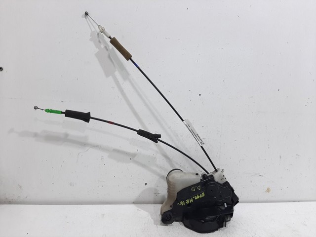 Zamek drzwi przednich prawych 6903047081 TOYOTA