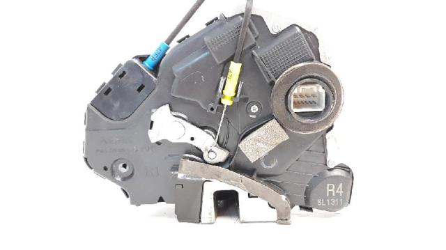 Zamek drzwi przednich prawych 6903053090 TOYOTA