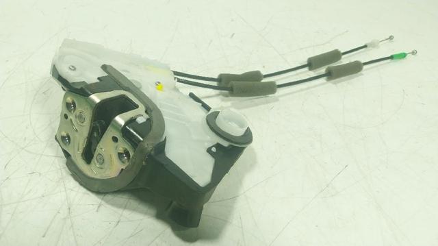 Zamek drzwi przednich prawych 69030K0041 TOYOTA