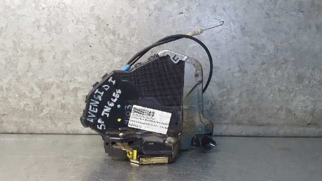 Zamek drzwi przednich lewych 6904002152 TOYOTA