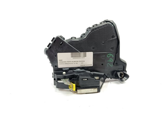 Zamek drzwi przednich lewych 6904002152 TOYOTA