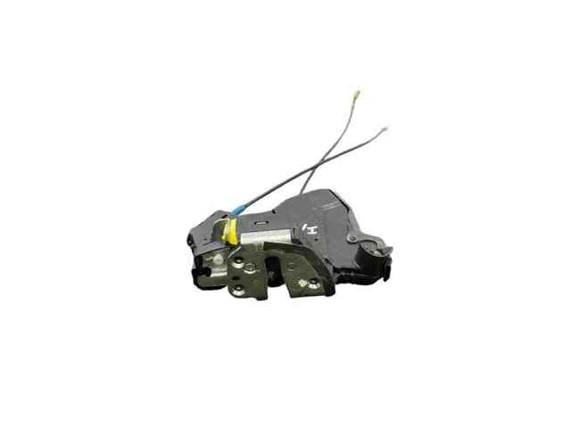 Zamek drzwi przednich lewych 6904002210 TOYOTA