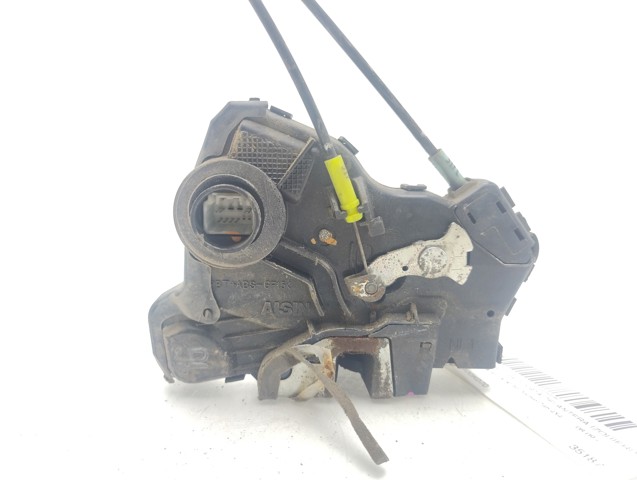 Zamek drzwi przednich lewych 690400K070 TOYOTA