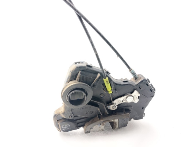 Zamek drzwi przednich lewych 690400K070 TOYOTA
