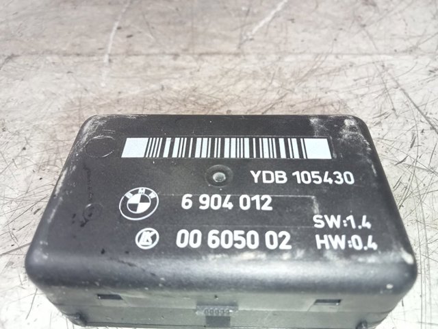 6904012 BMW
